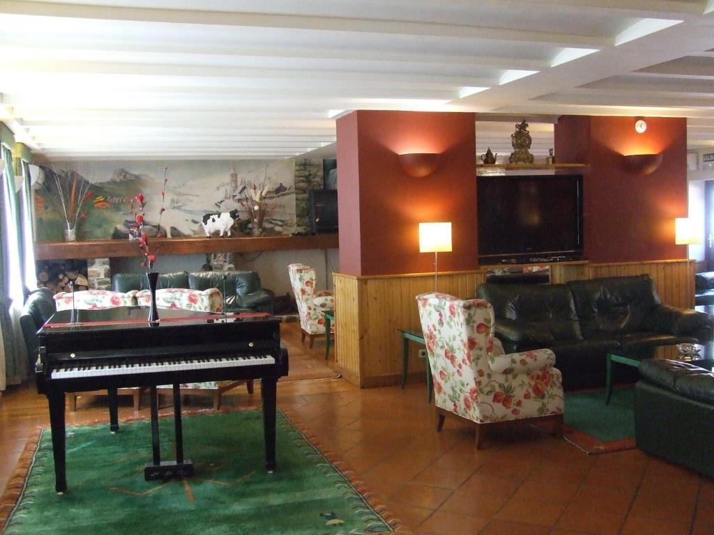 Apartamentos VilaGarós Екстериор снимка